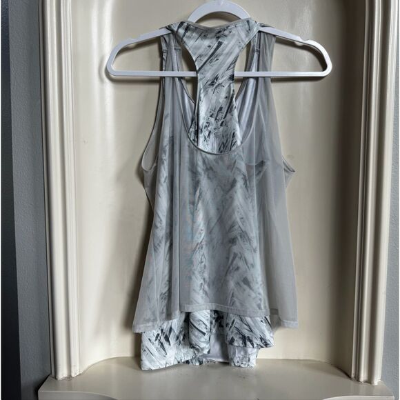 Athleta Palm Radiance Layered Gray Tank Top Sheer Mesh Overlay Size Small - Picture 2 of 3